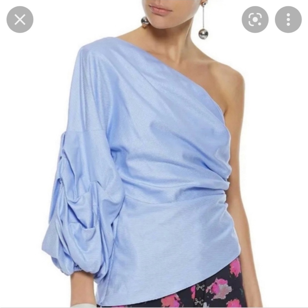 Petersyn Tilly top